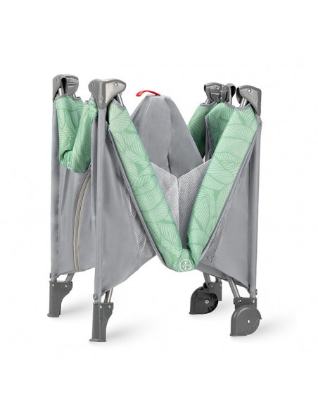 MoMi BELOVE travel cot GREEN