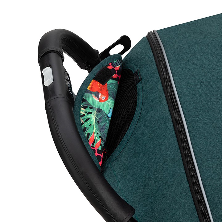 MoMi ESTELLE GOLD stroller GREEN