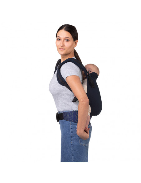 MoMi COLLETE FLOW ergonomic baby carrier