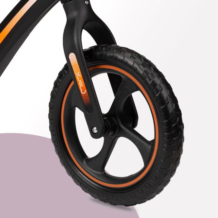 MoMi MIZO balance bike BLACK