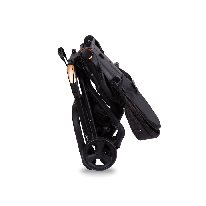 MoMi ADELLE stroller 360 ° BLACK RED