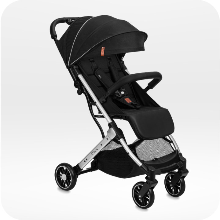 Buggy MoMi ESTELLE LIGHT