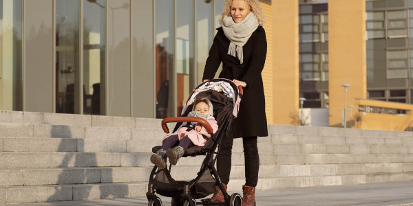 How do you choose the perfect stroller for your baby?