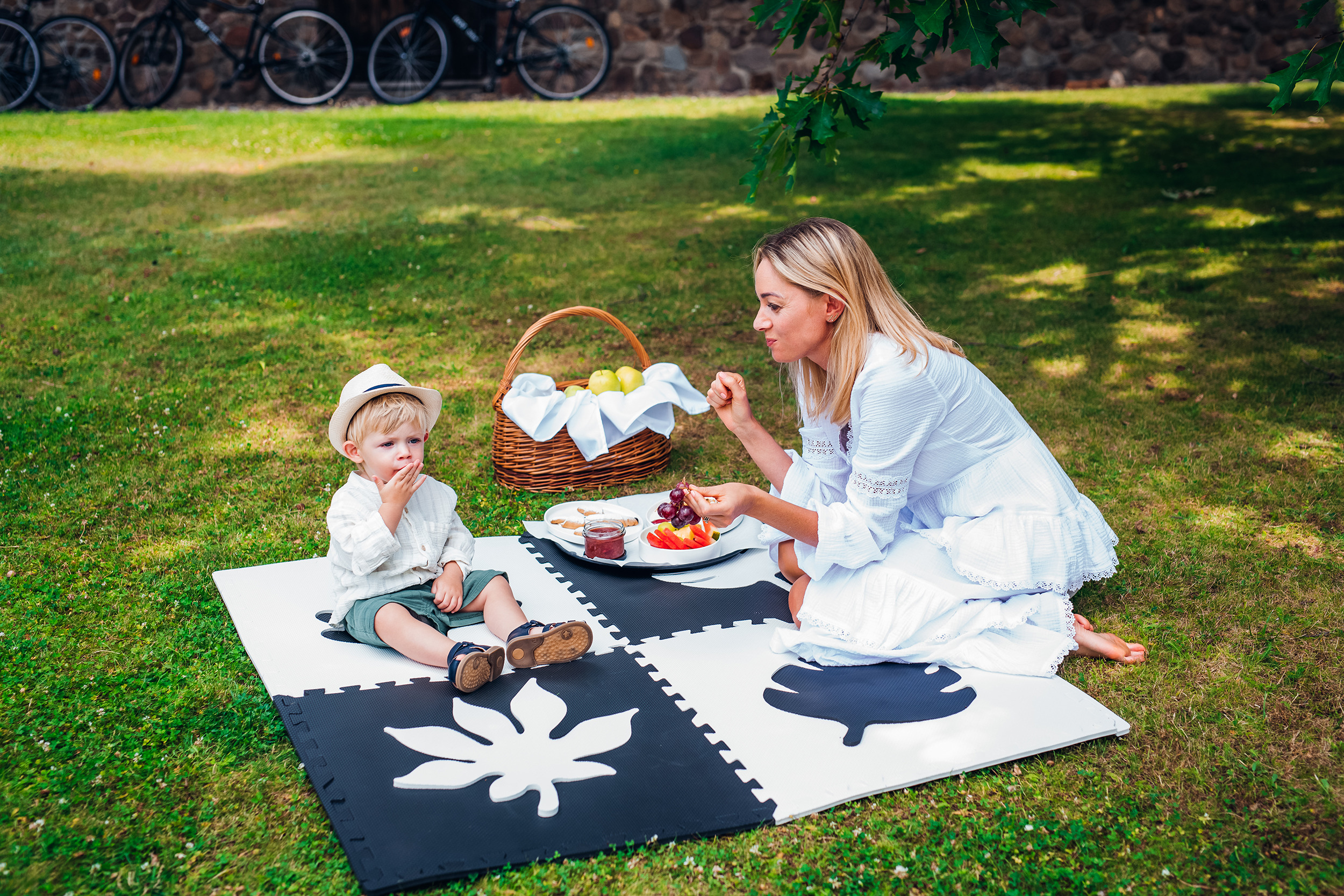 Playground at Home. How to Use Baby Play Mats and Activity Gyms Creatively.